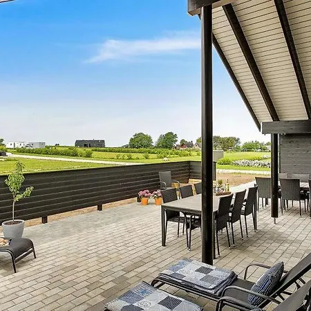Feriehus Eskilstrup Sleeps 14 Pool Wifi *